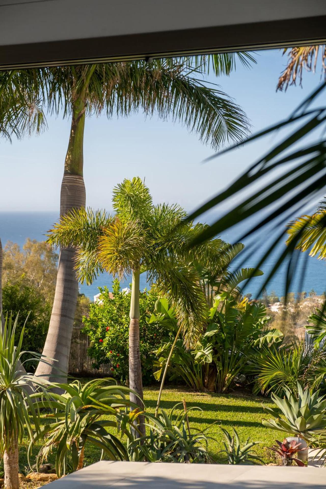 Bed & Breakfast In Villa Eden Palm Benalmádena Dış mekan fotoğraf