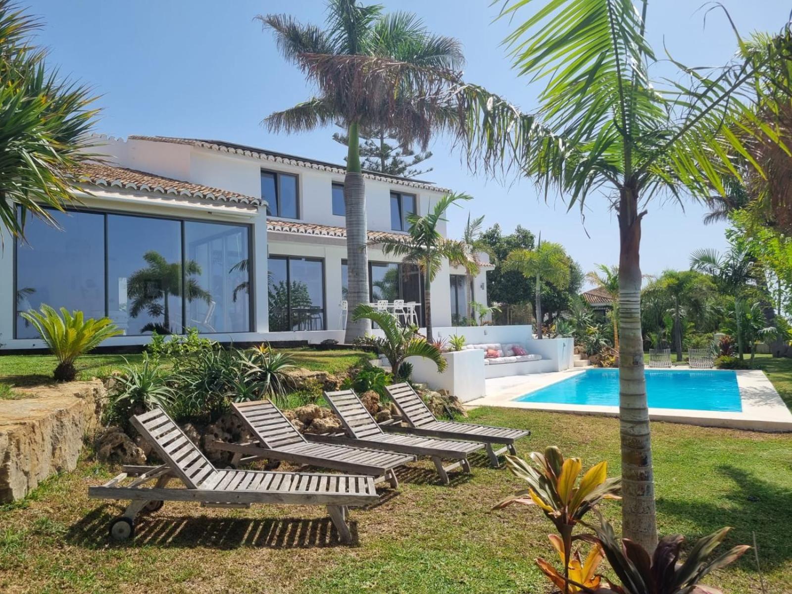 Bed & Breakfast In Villa Eden Palm Benalmádena Dış mekan fotoğraf