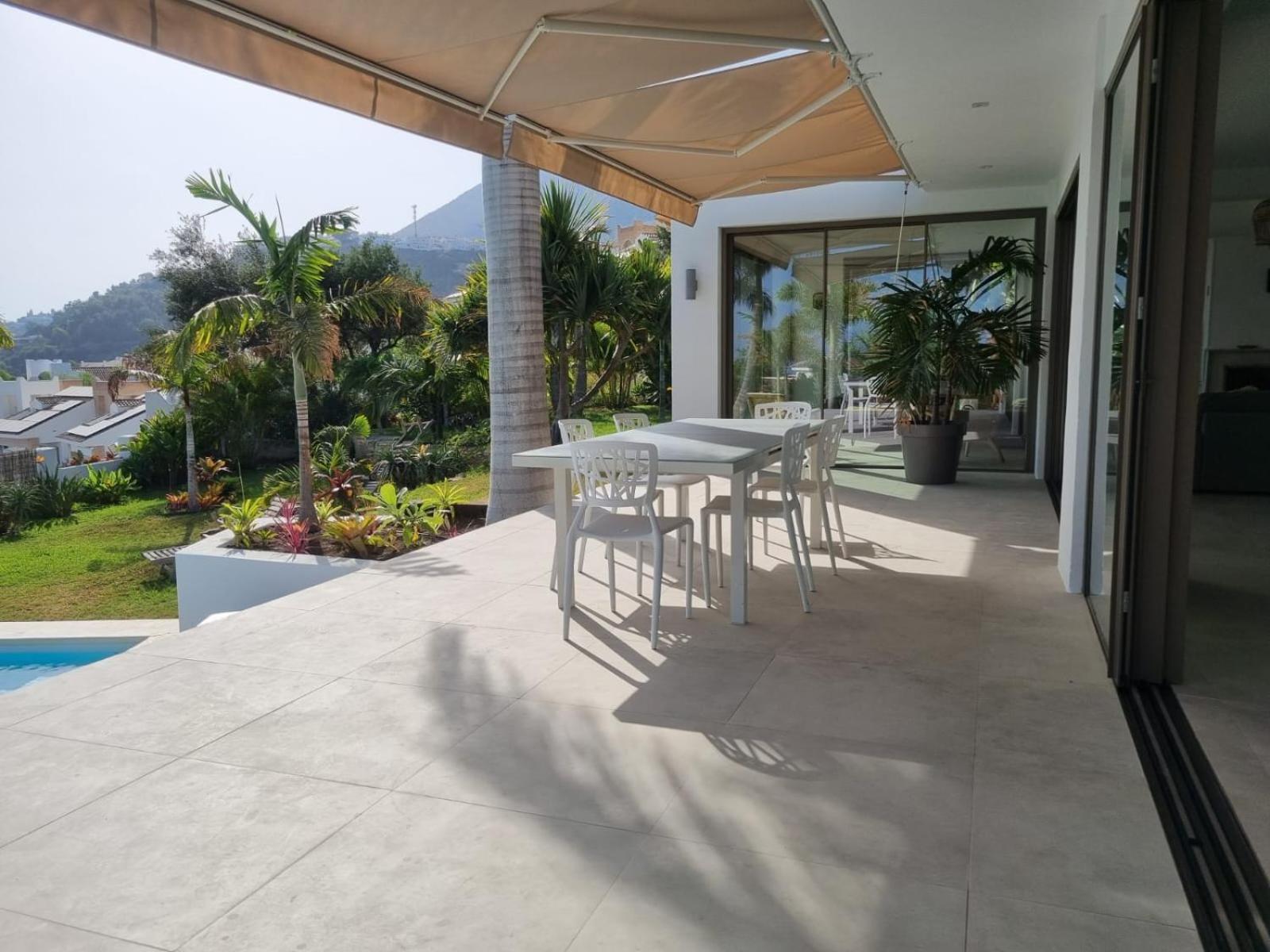 Bed & Breakfast In Villa Eden Palm Benalmádena Dış mekan fotoğraf