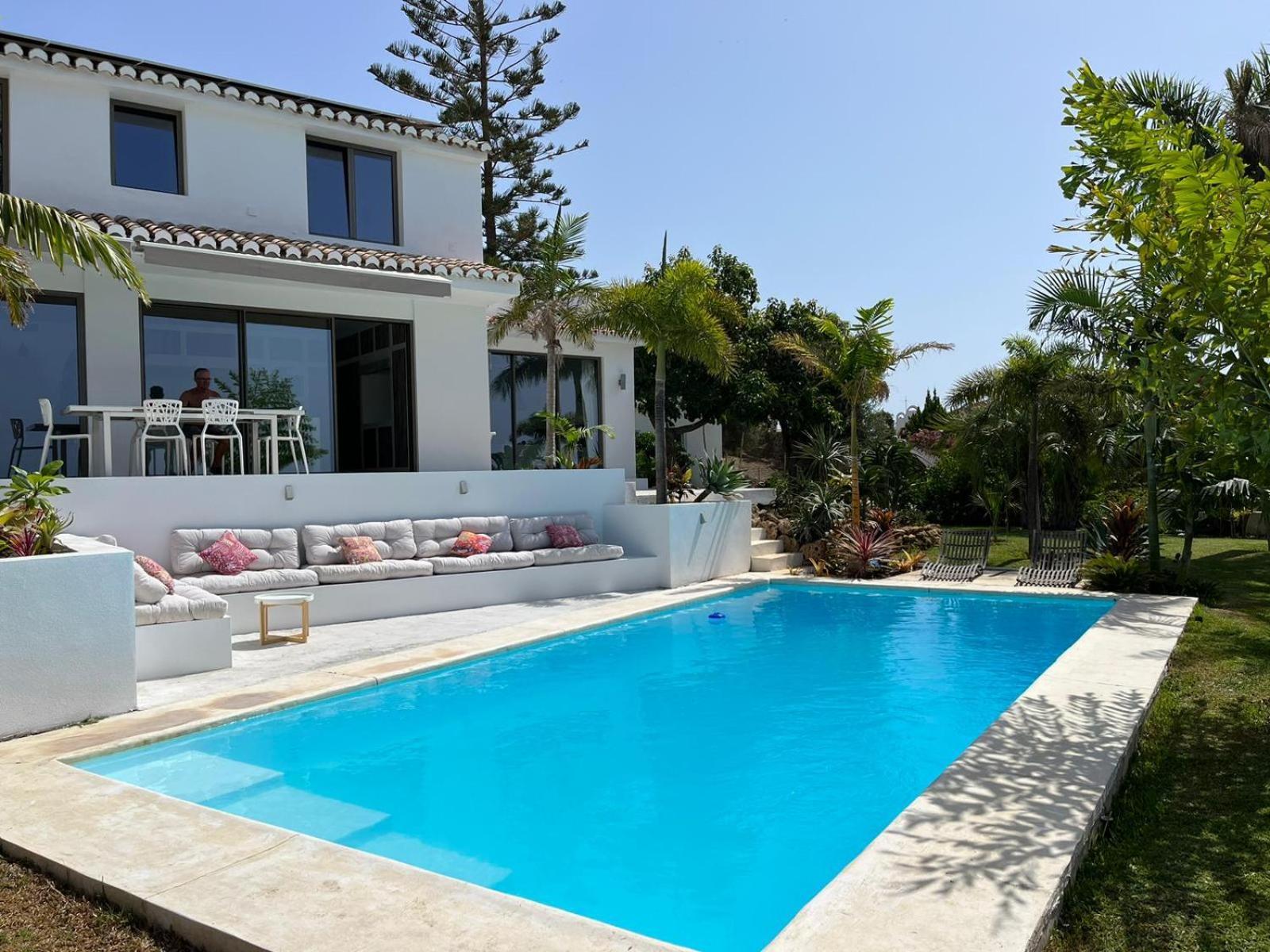 Bed & Breakfast In Villa Eden Palm Benalmádena Dış mekan fotoğraf